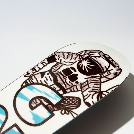 Deska snowboardowa GNU - Antigravity C3