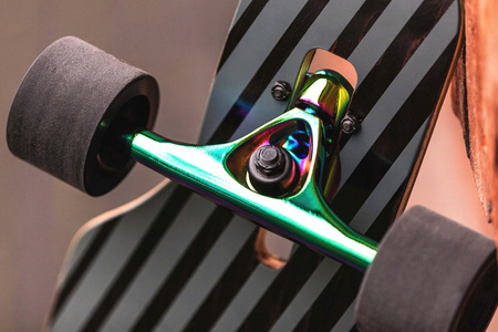 Longboard RAVEN Neox Neo Chrome